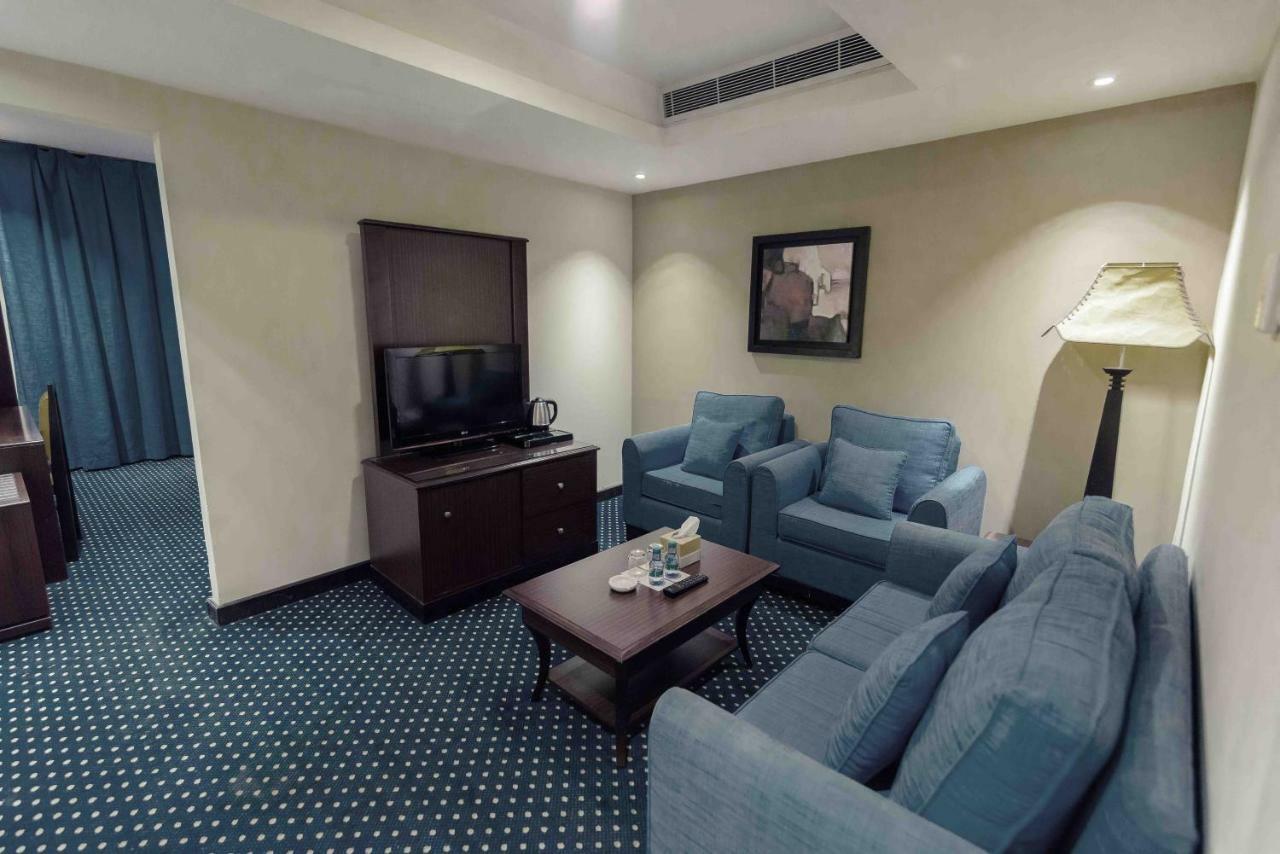 Onizah Hotel ウナイザ エクステリア 写真