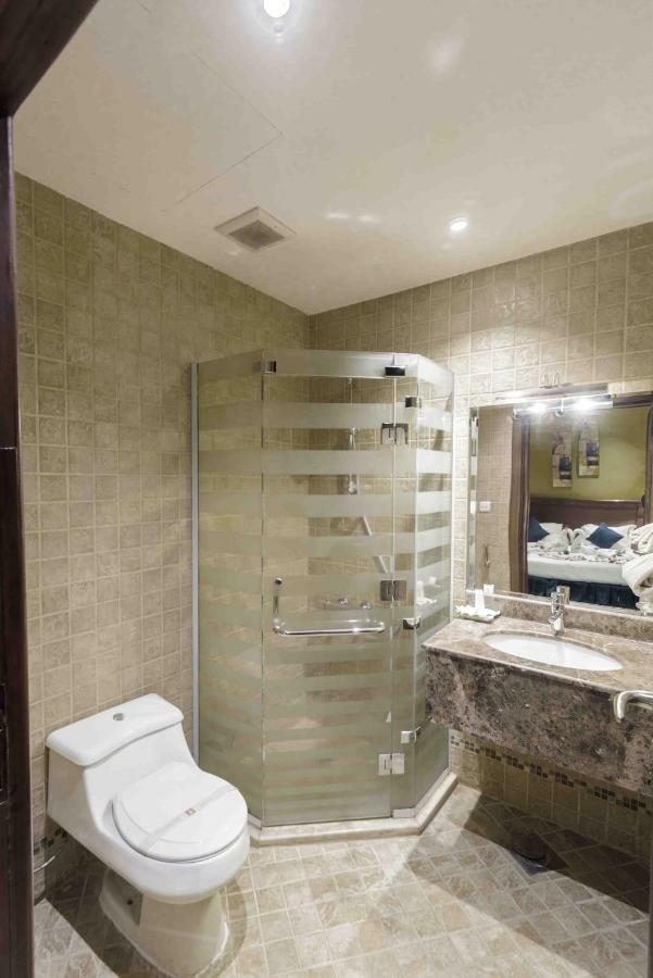 Onizah Hotel ウナイザ エクステリア 写真